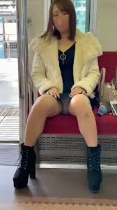 痴女 | Twitter Video Tools