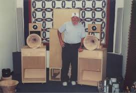 What is an Edgarhorn??