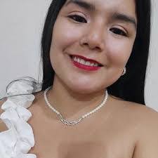 Lina Melchor's Instagram, Twitter & Facebook