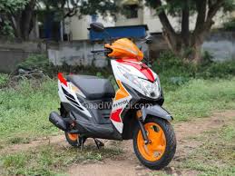 A new and sportier look, aggressive design and fuelled by the spirit of a true racer, the dio repsol honda edition promises to unleash your sporty side. Top 5 Most Affordable New Scooters In India March 2021