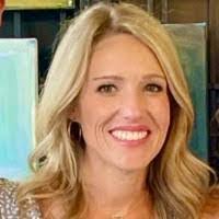 Eileen Maurer's Instagram, Twitter & Facebook