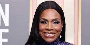 Sheryl Lee Ralph Wears This Foundation for Glowing Skin at 66