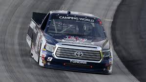 Souboje o titul v camping world truck series se blíží ke konci. Ky Speedway Produces Youngest Winner Ever