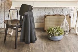 The floors also features beveled edges for an authentic oak plank look. Quick Step Vinyl Fits All Room Requirements Oddhogg