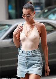 Teens in shirts porn - Bella thorne pokie nipples through shirt ...