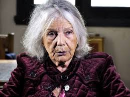 Soledad quereilhac, esposa del gobernador bonaerense axel kicillof, quedó en el medio de bajo perfil, la esposa del gobernador de la provincia de buenos aires, axel kicillof, es una prestigiosa. Beatriz Sarlo Dijo Que Fue La Esposa De Kicillof Quien Le Hizo Llegar La Oferta Para Vacunarse Diario Democracia