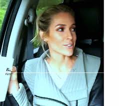 Caitlin Chris Million Dollar House Hunters