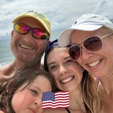 I haven't see Digger O'Dells mentioned here that I know of. I believe it  was started back in the late 80's by Doug "Digger" O'dell . It was up above  Hubbards on