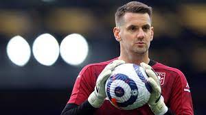 Thomas david heaton (born 15 april 1986) is an english professional footballer who plays as a goalkeeper for premier league club aston villa and the england national team. Tom Heaton Has Already Agreed Personal Terms With Manchester United