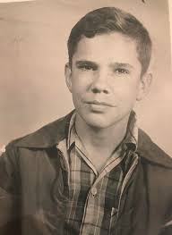 James Douglas Laye was owner of Slocomb Oil Company in Columbia, AL until  1988. In the year 1989 he and Gail moved to their home