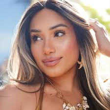 Siarkan Ashley.Collings|Lemon8