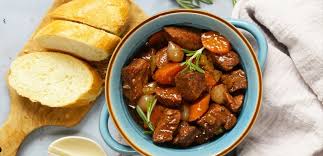 Sốt Vang Nhà Mèo - Thịt Bò Sạch - Ngõ Đoàn Kết | ShopeeFood - Food Delivery  | Order & get it delivered | ShopeeFood.vn