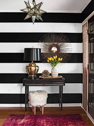 Black And White Striped Wallpaper Living Room A Bold Black And White Scheme Makes This Home S Entrance Really Pop Stripe Wallpaper Bedroom White Wall Bedroom Wallpaper Bedroom Feature Wall