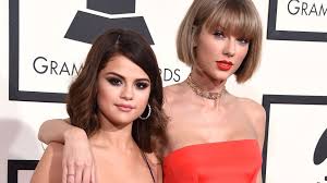 Taylor Swift Is Reportedly 'Proud' of Selena Gomez for Throwing So Much  Shade at Justin Bieber | Glamour