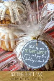 With christmas knocking at the door, it is time to feel festive and work on your secret santa gift ideas for coworkers, as a part of the age old as for your coworkers, they know, they observe, they see you, all the time. 25 Cheap Gifts For Christmas Under 5 Crazy Little Projects