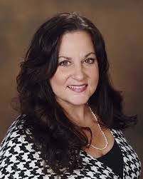 Brenda Grigg's Instagram, Twitter & Facebook