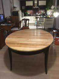 Vous allez adorer son côté vintage. Table Merisier Relookee Salle A Manger Merisier Table Salle A Manger Salle A Manger Noire Et Bois