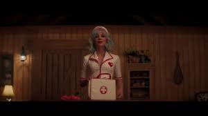 With carey mulligan, bo burnham, alison brie, clancy brown. Promising Young Woman 2020 Film Trailer Kritik