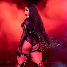 Megan thee stallion turns up the heat as she talks about her sports illustrated swimsuit shoot in behind the scenes clip. Megan Thee Stallion Ass Wallpaper Kolpaper Awesome Free Hd Wallpapers