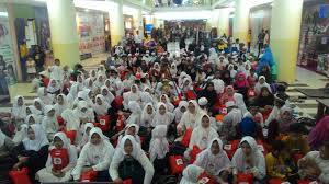 Mencari keridhoan alllah swt 2. Kegiatan Yatim Piatu Insan Yayasan Yatim Piatu Dhuafa