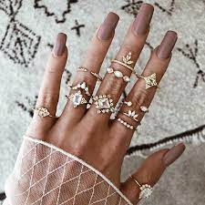 See gorgeous diamond rings in all shapes and sizes set in white, yellow or rose gold. 12pcs Set Bohemian Vintage Diamond Ring Big Gemstone Ring For Women Buy Big Gemstone Ring Ring For Women Diamond Ring Product On Alibaba Com