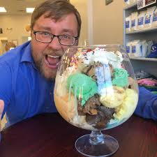 California restaurant owners inviting food blogger