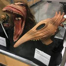 Adam and barbara maitland stretchy face. Highlights From Monsterpalooza 2018 Featuring Barbara And Adam Maitland From Beetlejuice Proving They Can Be Scary Immort Zombie Music Beetlejuice White Zombie