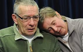 Joanna Yeates's parents 'pleased' arrest has been made as police question  landlord Chris Jefferies