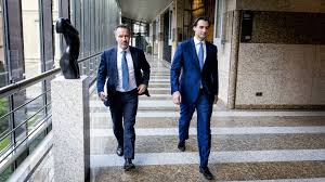 Hasil diatas adalah hasil pencarian dari anda van haga mp3 dan menurut kami yang paling cocok adalah van haga. Forum Zet Wybren Van Haga Op Twee Omstreden Freek Jansen Op Zeven Nos