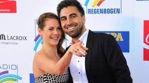 She was born january 20th, 1980 in homberg/efze, hesse, germany. Felicitas Woll Privat Endlich Macht Sie Ihre Liebe Mit Ihm Offiziell News De