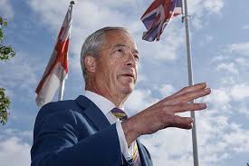 Huge boost for Nigel Farage as Reform overtakes Labour in bombshell poll -  AOL