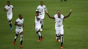 Bateu de perna, esquerda, bola longa pro yuri alberto, sai do seu gol, vinícius machado deu confusão por ali e que a arbitragem tá marcando. Ceara X Sport Onde Assistir Provaveis Escalacoes Horario E Local Jogo Tem Motivacao Particular Aos Nordestinos