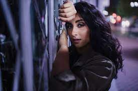 Nighttime Portraits With Only A Phone Flashlight Flashlight Photography Portraits Portrait Night Time Photography