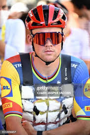 3,165 Cycling Bordeaux Stock Photos, High-Res Pictures, and Images