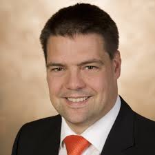 Ihre bank vor ort hilft ihnen gerne weiter. Thomas Erhardt Prokurist Bereichsleiter Privatkunden Ostallgau Vr Bank Augsburg Ostallgau Eg Xing