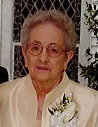 Bella Riggs's Instagram, Twitter & Facebook