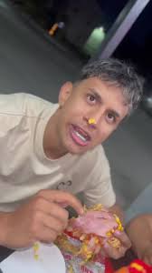 Los perros BOSS disfrutando sus delicias