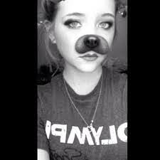 Rachel Nickerson's Instagram, Twitter & Facebook