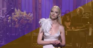 She is best known for her roles as beth harmon in ход королевы (2020). P1 8jqbnfbaidm