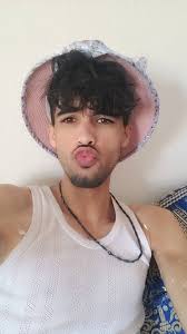 Hi all! A while ago I started the LGBTQIA+ community Be Pride, but since  yesterday we also have a WhatsApp community with sub groups and we like to  start an LGBTQIA+ expat