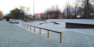 Our top picks lowest price first star rating and price top reviewed. Kristianstad Streetplaza Myskatespots Com