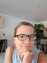 🗣MEET OUR SPEAKERS! We can't wait to welcome you to an inspiring and  insightful evening with our lineup of guest speakers. 💫 💡Be inspired by  our Sales Leaders as they engage in