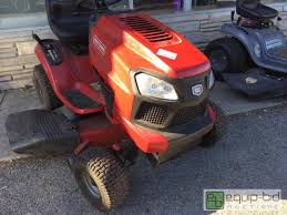 46 inch cut, 19 horsepower and hydro static drive. Craftsman T2400 Model 46 Hydrostatic 19 Hp Yard Tractor South Kc Grandview Appliances To Lawn Tractors Equip Bid