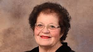 Robin Call's Instagram, Twitter & Facebook