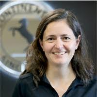 Lisa Lenzi's Instagram, Twitter & Facebook