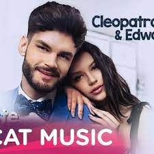 Primul album al cleopatrei a fost înregistrat în 2006 − „ la vîrsta de 3 ani , fetița a. Cleopatra Stratan Edward Sanda Dragoste Va Rog By Cat Music Romania