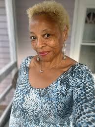 What a Thursday evening! Everything seemed to happen at once traffic jams  stretching forever, and errands piling up like they were racing against the  clock. At first it felt overwhelming, but somewhere