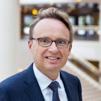 90+ profils pour “Paul Mann”