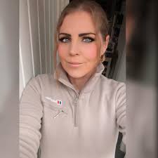 Really stressing about going through Parris Airport