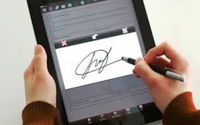 Semnatura electronica reprezinta informatii in format electronic, care sunt atasate sau logic asociate unor documente in forma de asemenea electronica. Aici SemnÄtura ElectronicÄ Nu Se AcceptÄ Bariere Birocratice In Calea DigitizÄrii Economiei Moldstreet
